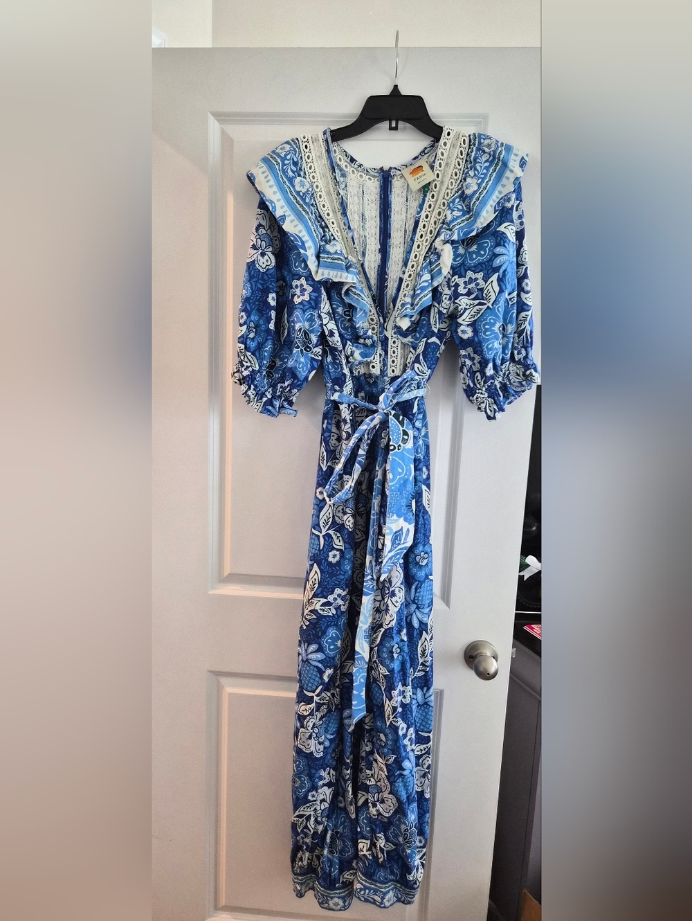NWOT Farm Rio Full Of Flowers Jumpsuit - Picture 4 of 7